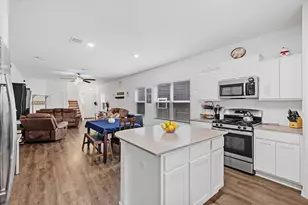 180 Red Buckeye Loop, Liberty Hill, TX 78642 - Photo 10