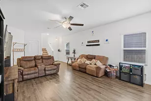 180 Red Buckeye Loop, Liberty Hill, TX 78642 - Photo 6