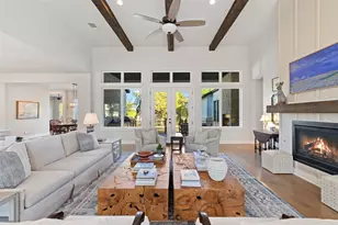 192 Gaucho Wy, Dripping Springs, TX 78620 - Photo 4