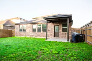 1348 Eagle Ray St, Leander, TX 78641 - Photo 32