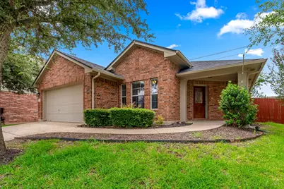1541 Stone Rim Loop, Buda, TX 78610 - Photo 2