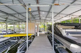 805 Brooks Hollow Rd, Lakeway, TX 78734 - Photo 32