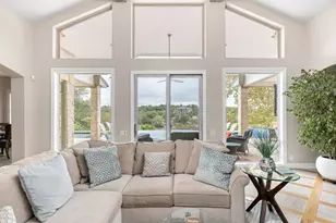 805 Brooks Hollow Rd, Lakeway, TX 78734 - Photo 8