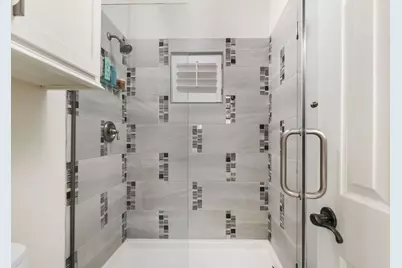 805 Brooks Hollow Road, Lakeway, TX 78734 - Photo 24