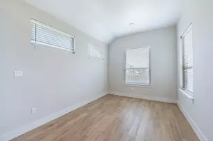 1012 Heartleaf Dr, Leander, TX 78641 - Photo 14