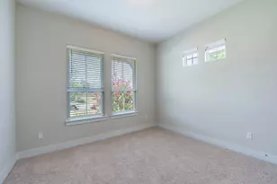 1012 Heartleaf Dr, Leander, TX 78641 - Photo 22
