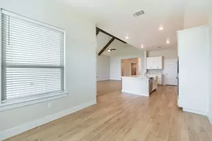 1012 Heartleaf Dr, Leander, TX 78641 - Photo 16