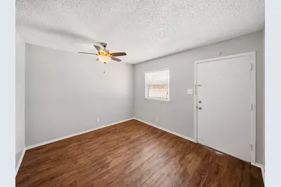 2401 Manor Road #222, Austin, TX 78722 - Photo 4