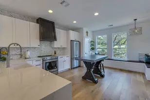 24236 Spur Trail, Spicewood, TX 78620 - Photo 4