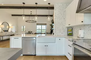 24236 Spur Trail, Spicewood, TX 78620 - Photo 18