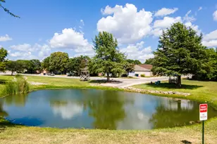 1204 Applewood Dr E, Burnet, TX 78611 - Photo 36
