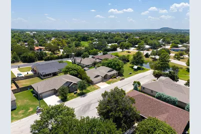 1204 Applewood Drive E, Burnet, TX 78611 - Photo 38