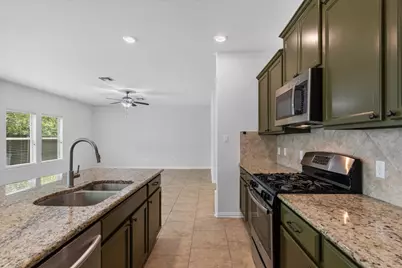 249 Shale Circle, Buda, TX 78610 - Photo 10