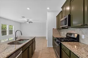 249 Shale Cir, Buda, TX 78610 - Photo 10