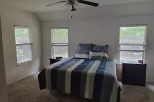 528 S Brook Dr, Leander, TX 78641 - Photo 8