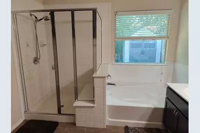 528 S Brook Drive, Leander, TX 78641 - Photo 14