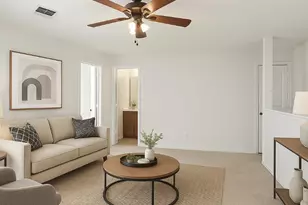 17816 Honey Locust Ln, Elgin, TX 78621 - Photo 4