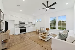 2102 Crimson Sunset Dr, Georgetown, TX 78628 - Photo 8