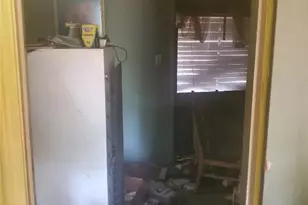 1202 Hackberry St, Austin, TX 78702 - Photo 8