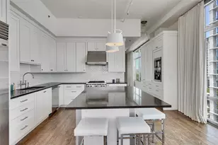 800 W 5th St, Austin, TX 78703 - Photo 4