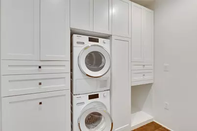 800 W 5th Street #1008, Austin, TX 78703 - Photo 22