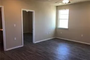 1310 Hausman Dr, Lockhart, TX 78644 - Photo 4