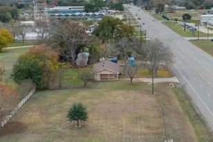 8850 N Hwy 77 Hwy, Lexington, TX 78947 - Photo 24