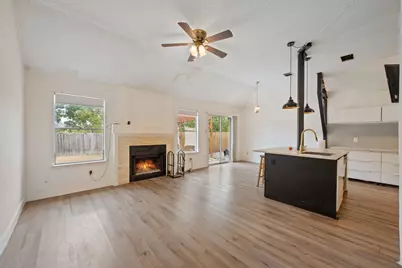 12501 Fallen Tower Lane, Austin, TX 78753 - Photo 4