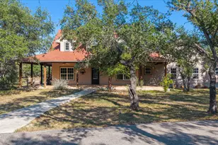 2471 Oak Run Dr, Wimberley, TX 78676 - Photo 1