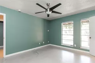 2524 Berkett Dr, Austin, TX 78745 - Photo 10