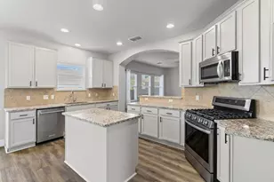 2128 Horse Wagon Dr, Austin, TX 78754 - Photo 8