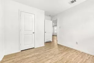 7102 Satellite Wy, San Antonio, TX 78252 - Photo 14