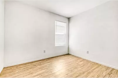 7102 Satellite Way, San Antonio, TX 78252 - Photo 12