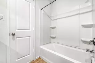 7102 Satellite Wy, San Antonio, TX 78252 - Photo 16