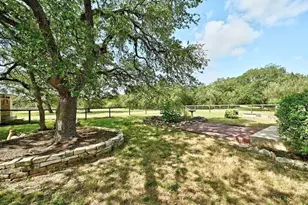 200 Oak Hollow Ln, Buda, TX 78610 - Photo 28