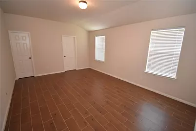 2133 Oltons Bluff Drive, Austin, TX 78754 - Photo 10