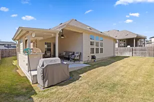 613 Sugar Cane Rd, Buda, TX 78610 - Photo 32