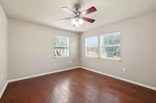 1127 Parr St, Luling, TX 78648 - Photo 10
