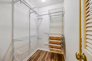 2808 Thrushwood Dr, Austin, TX 78757 - Photo 16