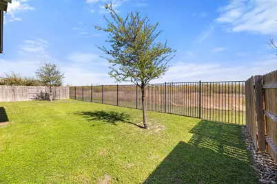 3351 Vasquez Place, Round Rock, TX 78665 - Photo 40