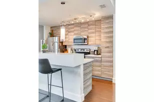 604 N Bluff Dr, Austin, TX 78745 - Photo 4