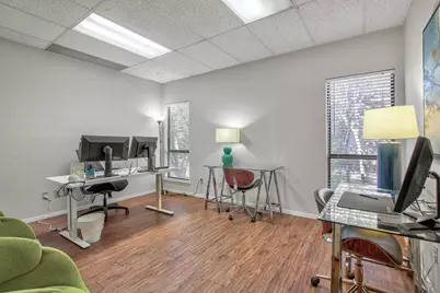 5818 Balcones Drive #201, Austin, TX 78731 - Photo 16