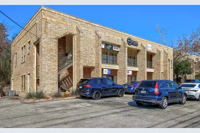 5818 Balcones Drive #201, Austin, TX 78731 - Photo 4