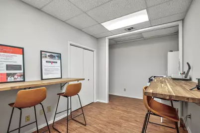 5818 Balcones Drive #201, Austin, TX 78731 - Photo 8