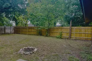 1109 Gardner Cove, Austin, TX 78721 - Photo 12
