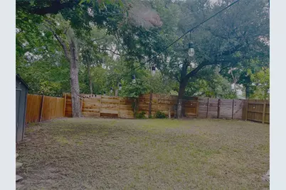 1109 Gardner Cove, Austin, TX 78721 - Photo 14