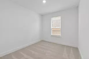 526 Tailwind Dr, Kyle, TX 78640 - Photo 22