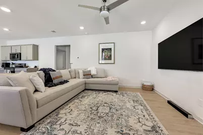 229 Fairfax Avenue, San Marcos, TX 78666 - Photo 4