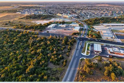 2021 Kauffman Loop #310, Georgetown, TX 78628 - Photo 32