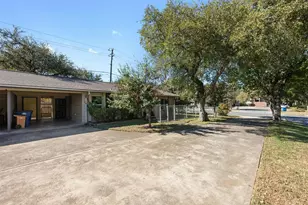 3713 Menchaca Rd, Austin, TX 78704 - Photo 20